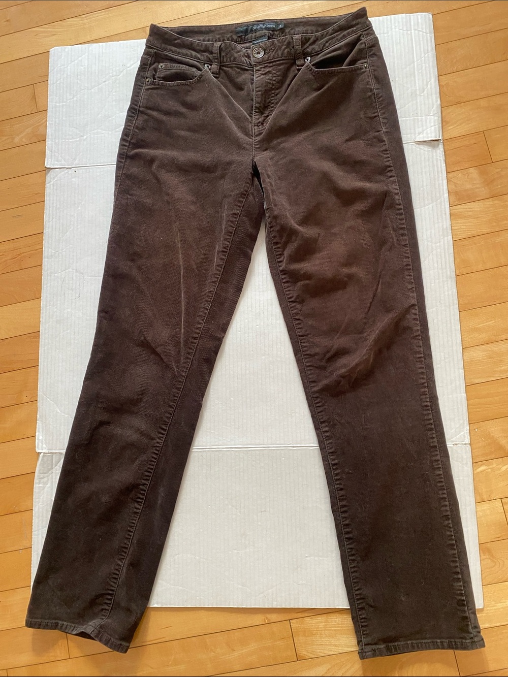 Calvin Klein Dark Brown Cotton Corduroy Straight-Leg jeans Size 8/8x32